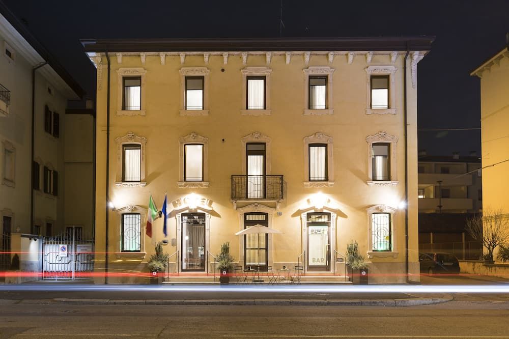 בניין תמונה