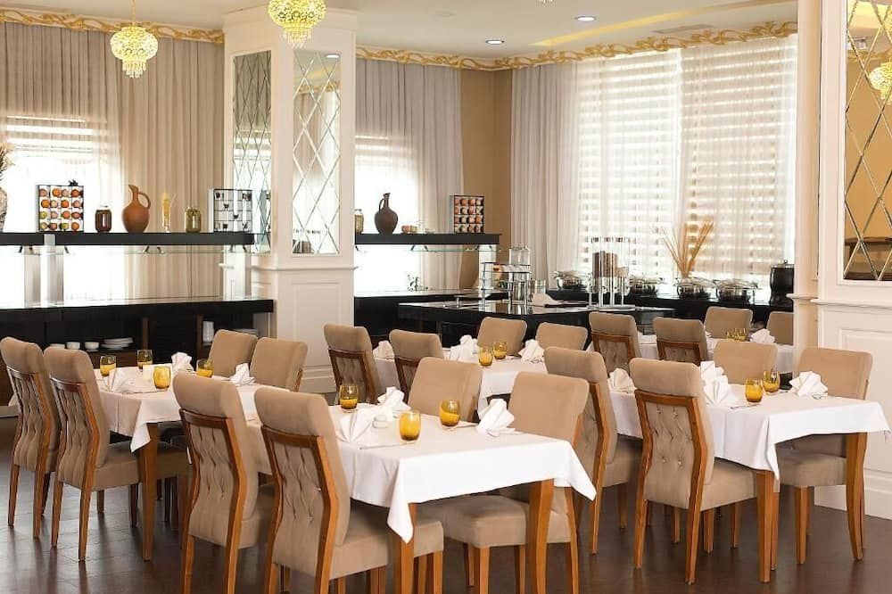 מסעדה תמונה