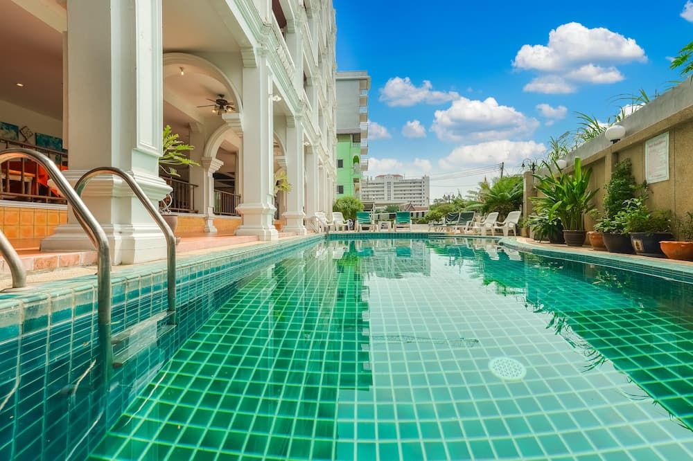 בריכה תמונה