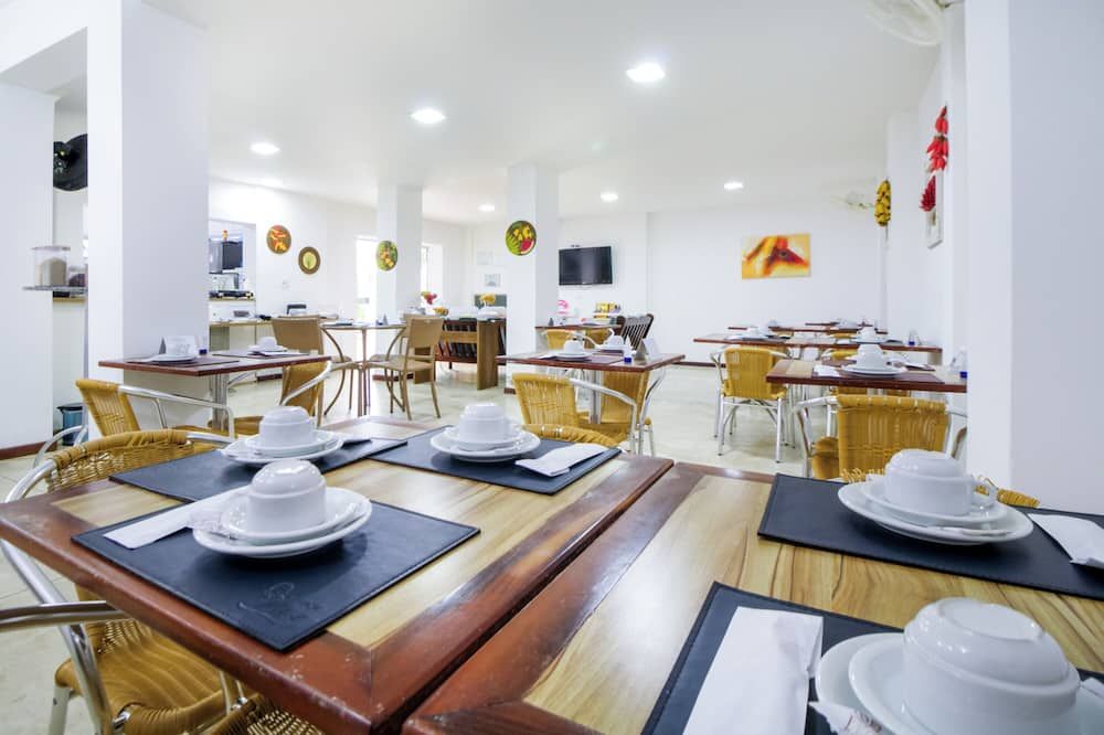 מסעדה תמונה