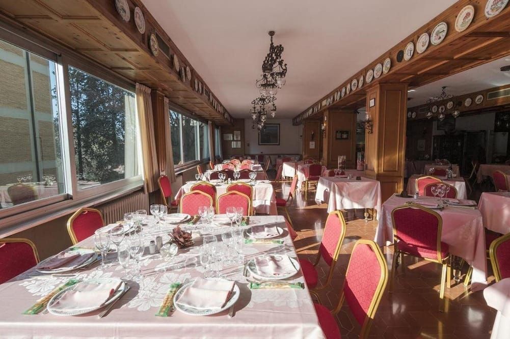 מסעדה תמונה