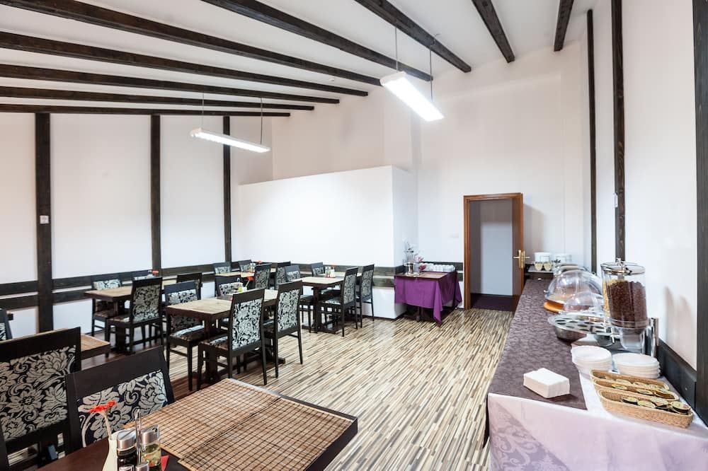 מסעדה תמונה