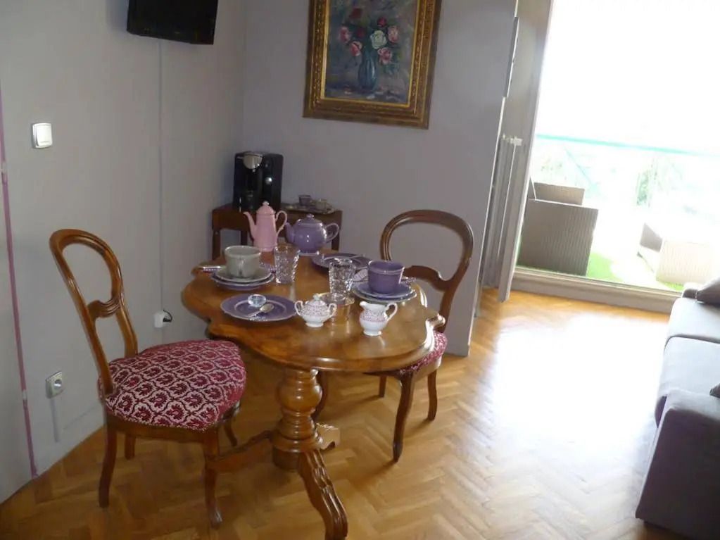 חדר אוכל תמונה