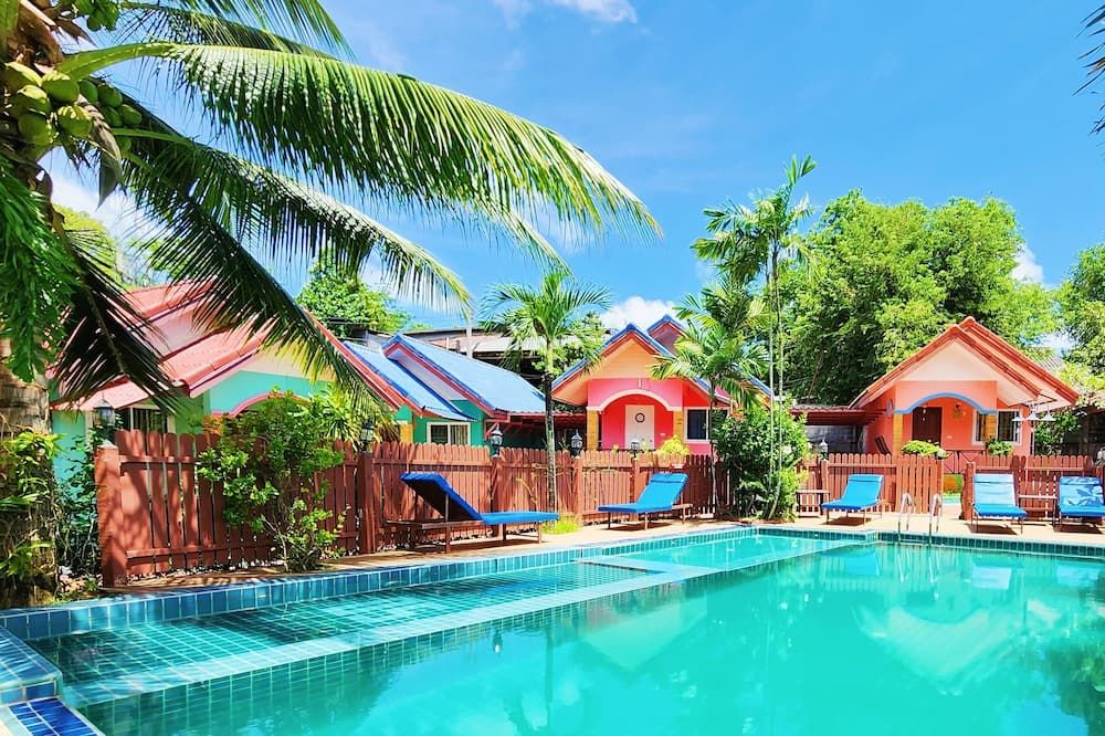 בריכה תמונה