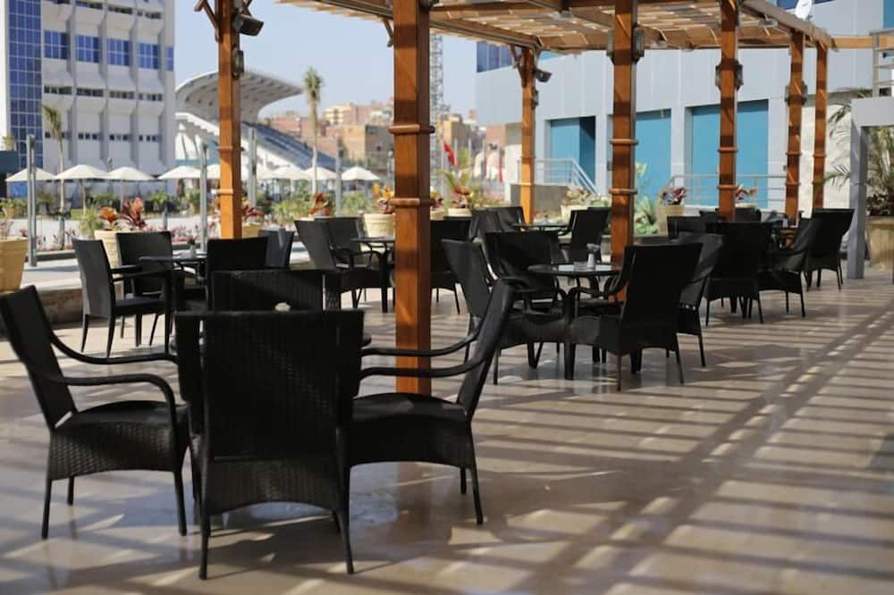 מסעדה תמונה