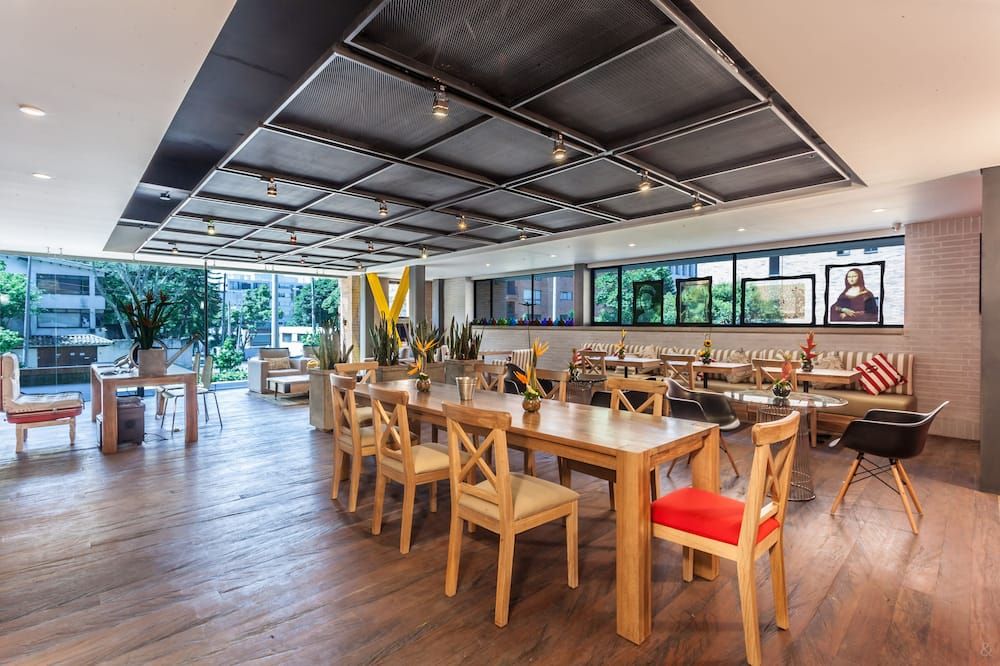 מסעדה תמונה