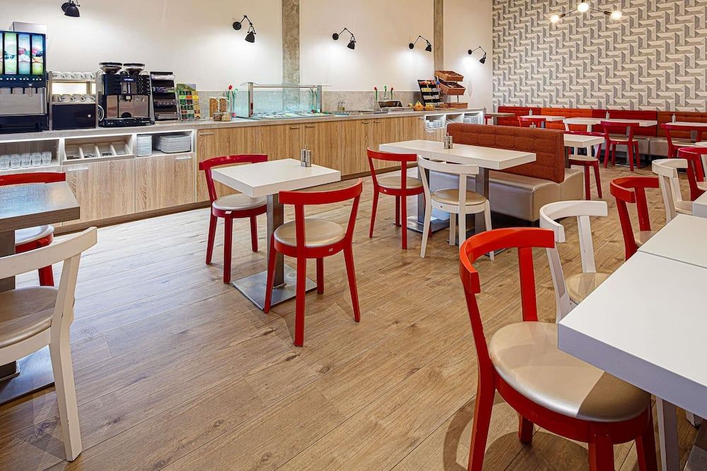 מסעדה תמונה