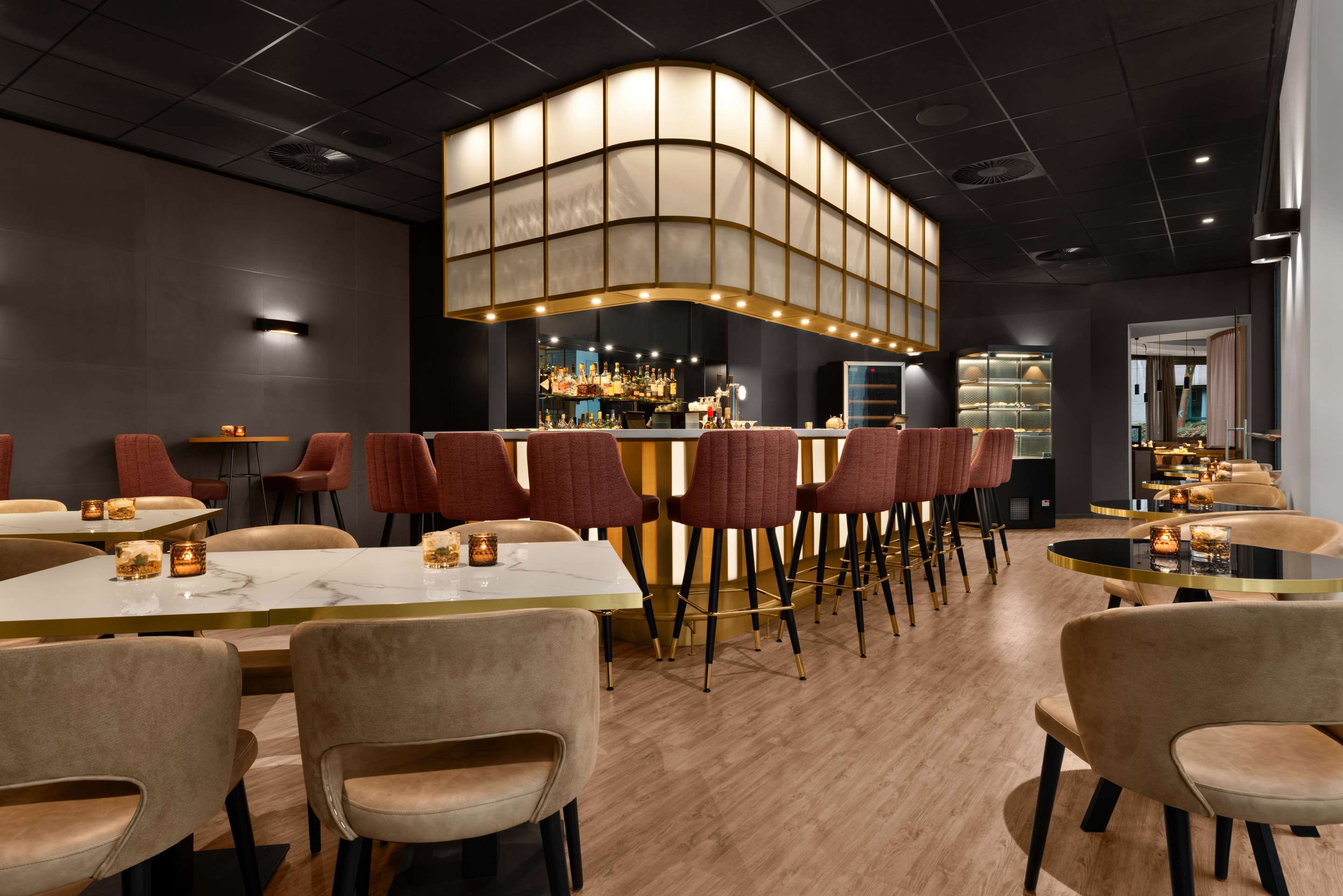 מסעדה תמונה