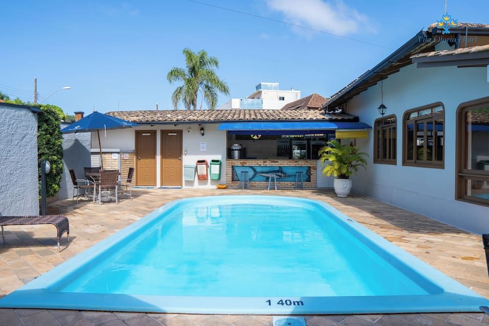 בריכה תמונה