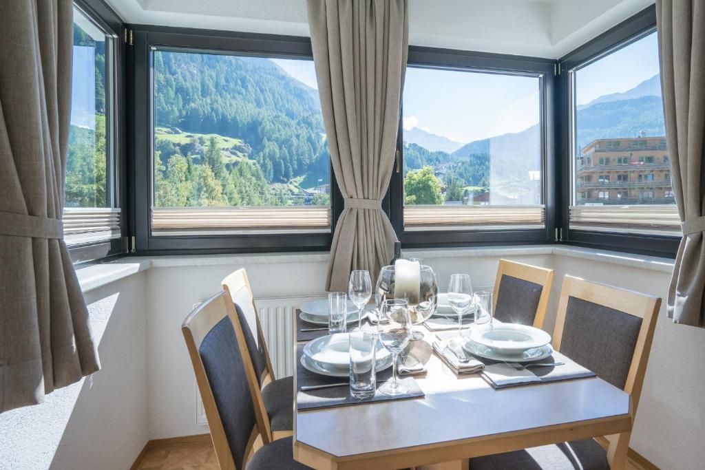 חדר אוכל תמונה