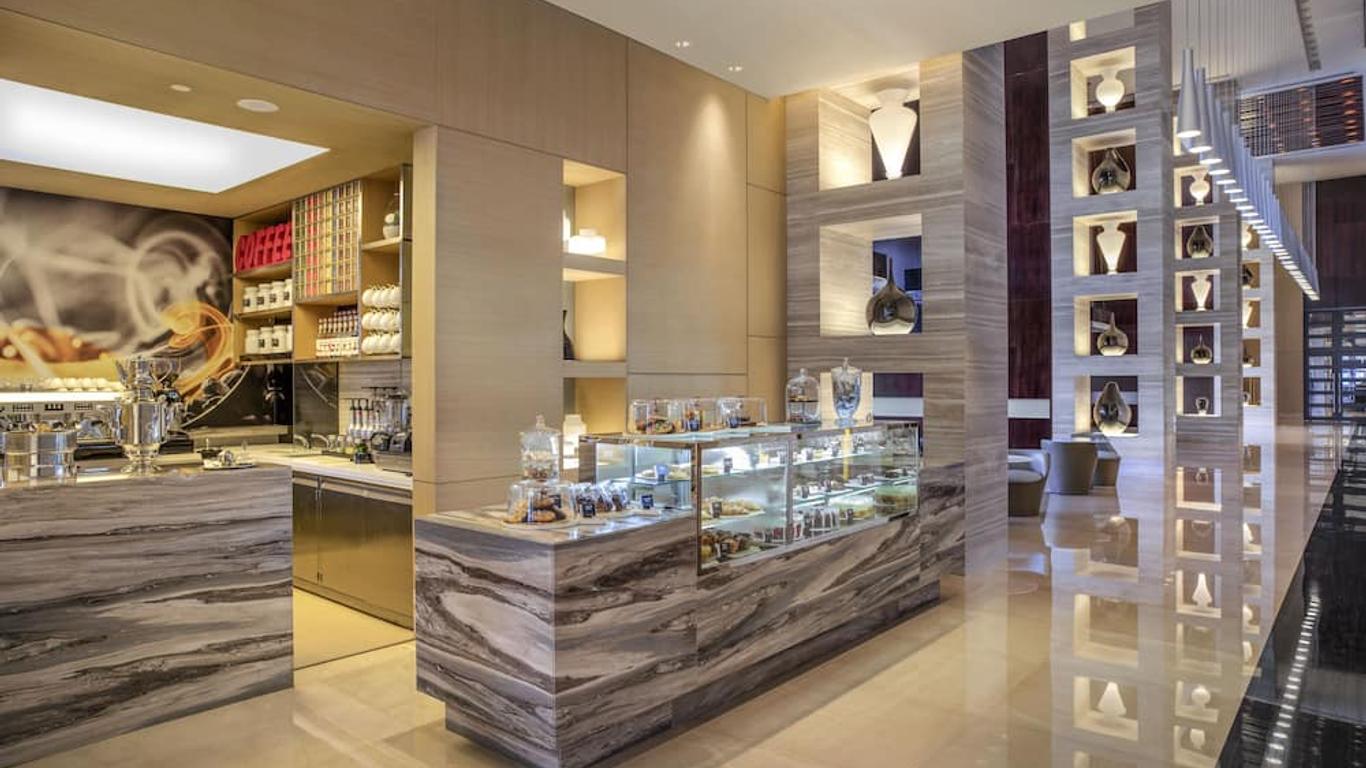 Capital Centre Arjaan by Rotana
