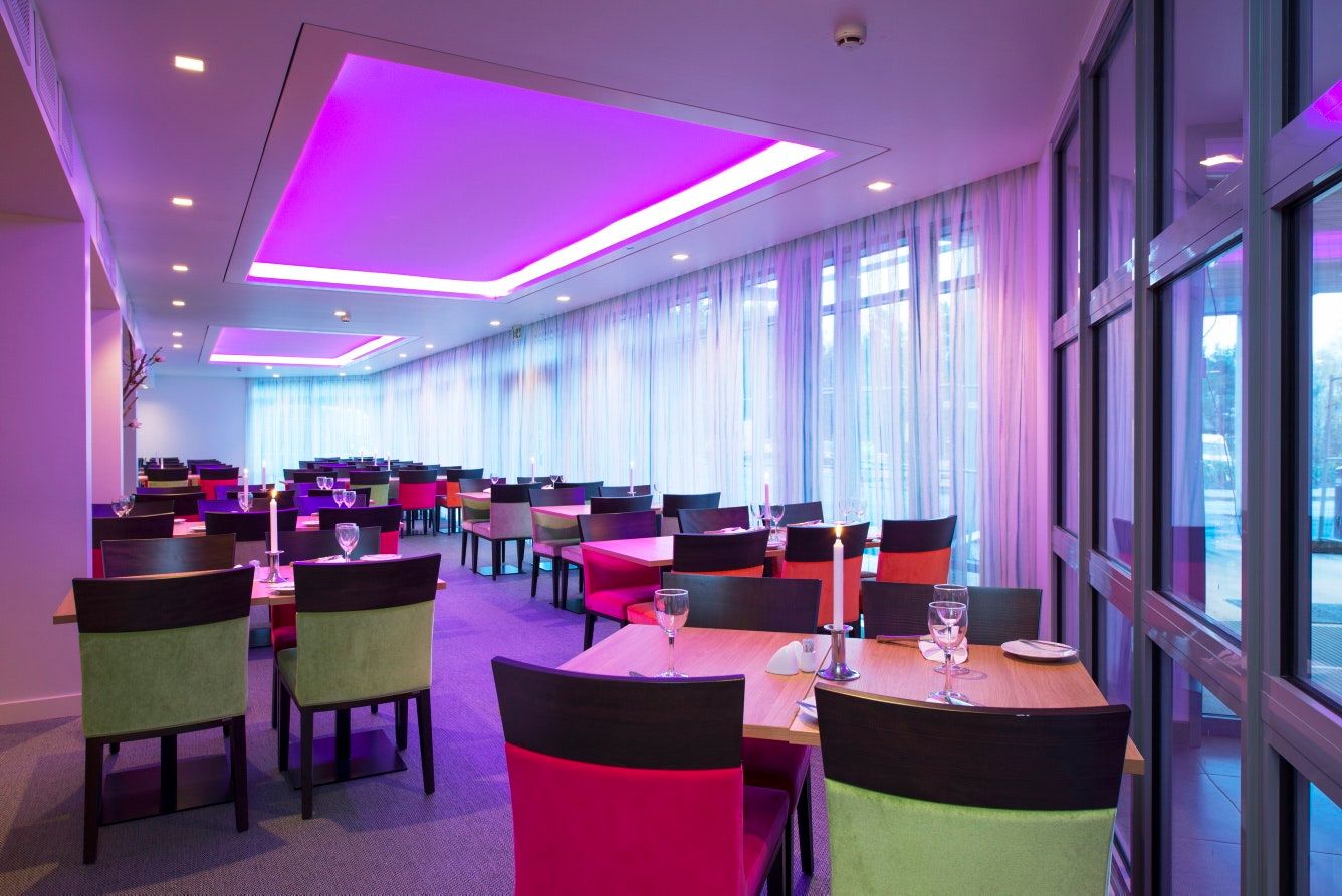 מסעדה תמונה