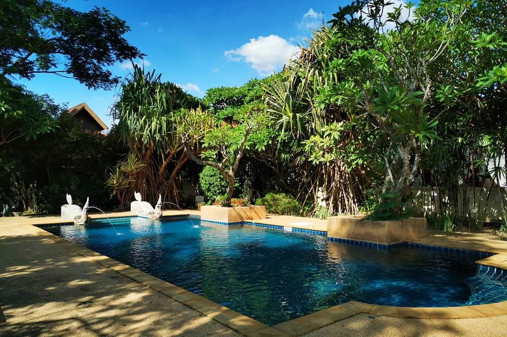 בריכה תמונה