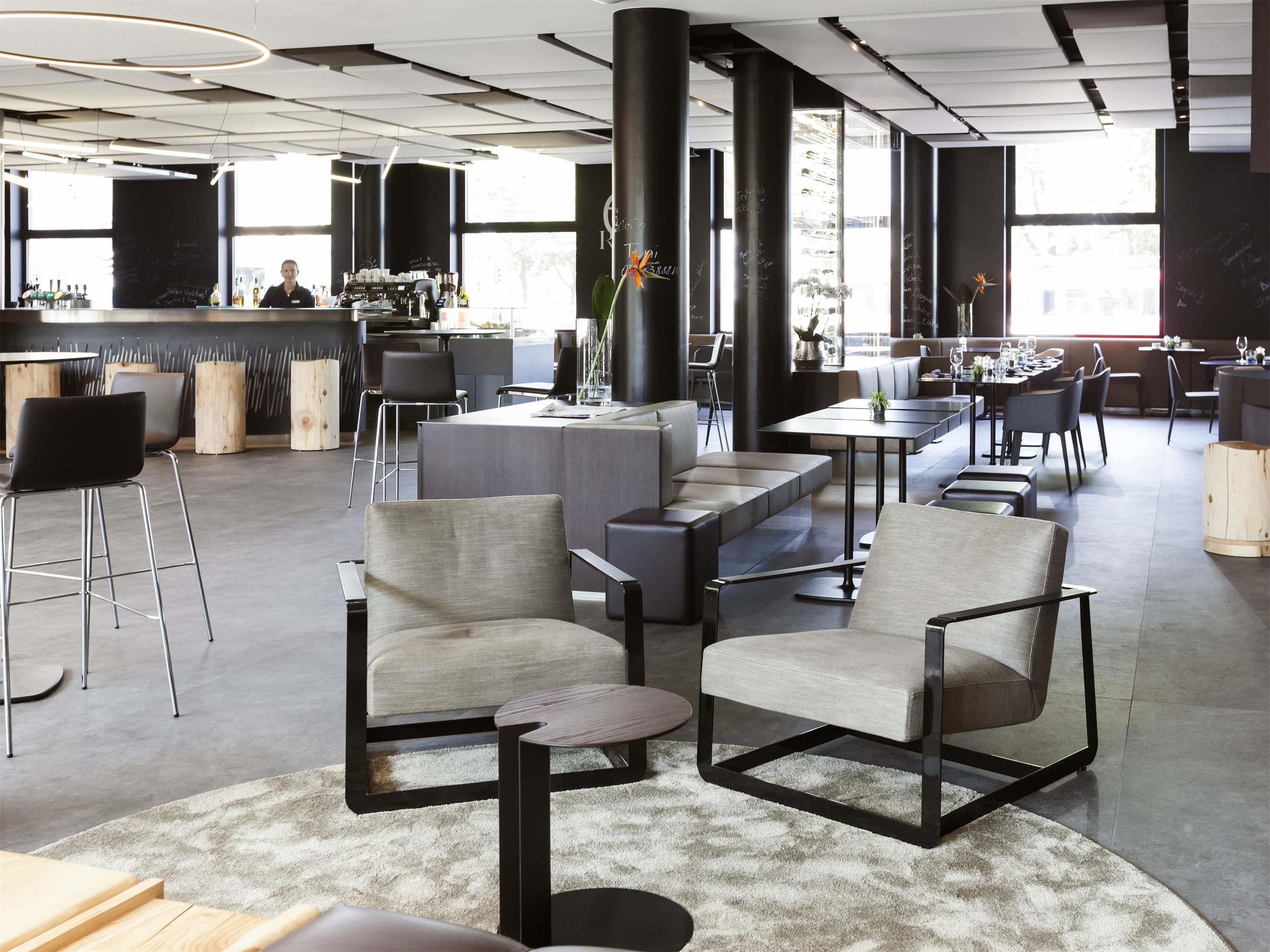 מסעדה תמונה