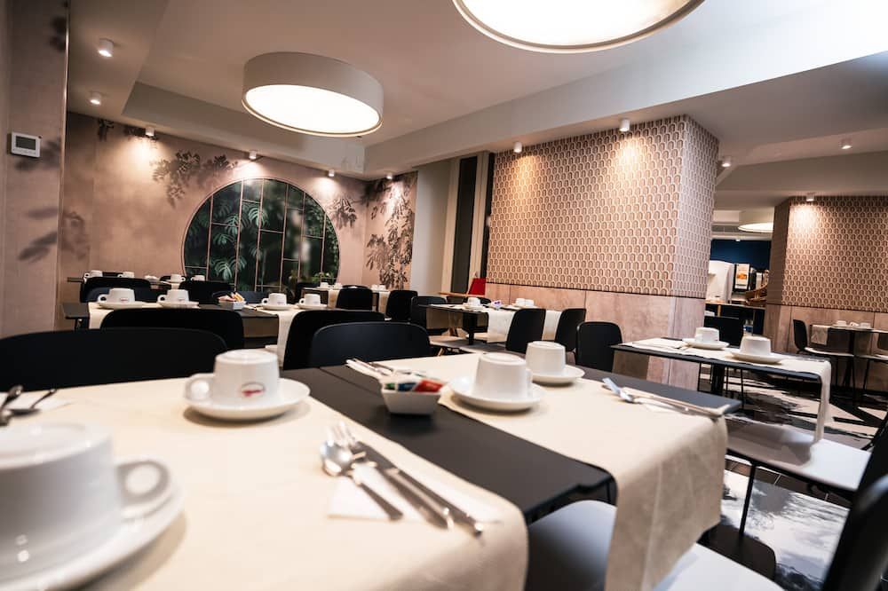 מסעדה תמונה