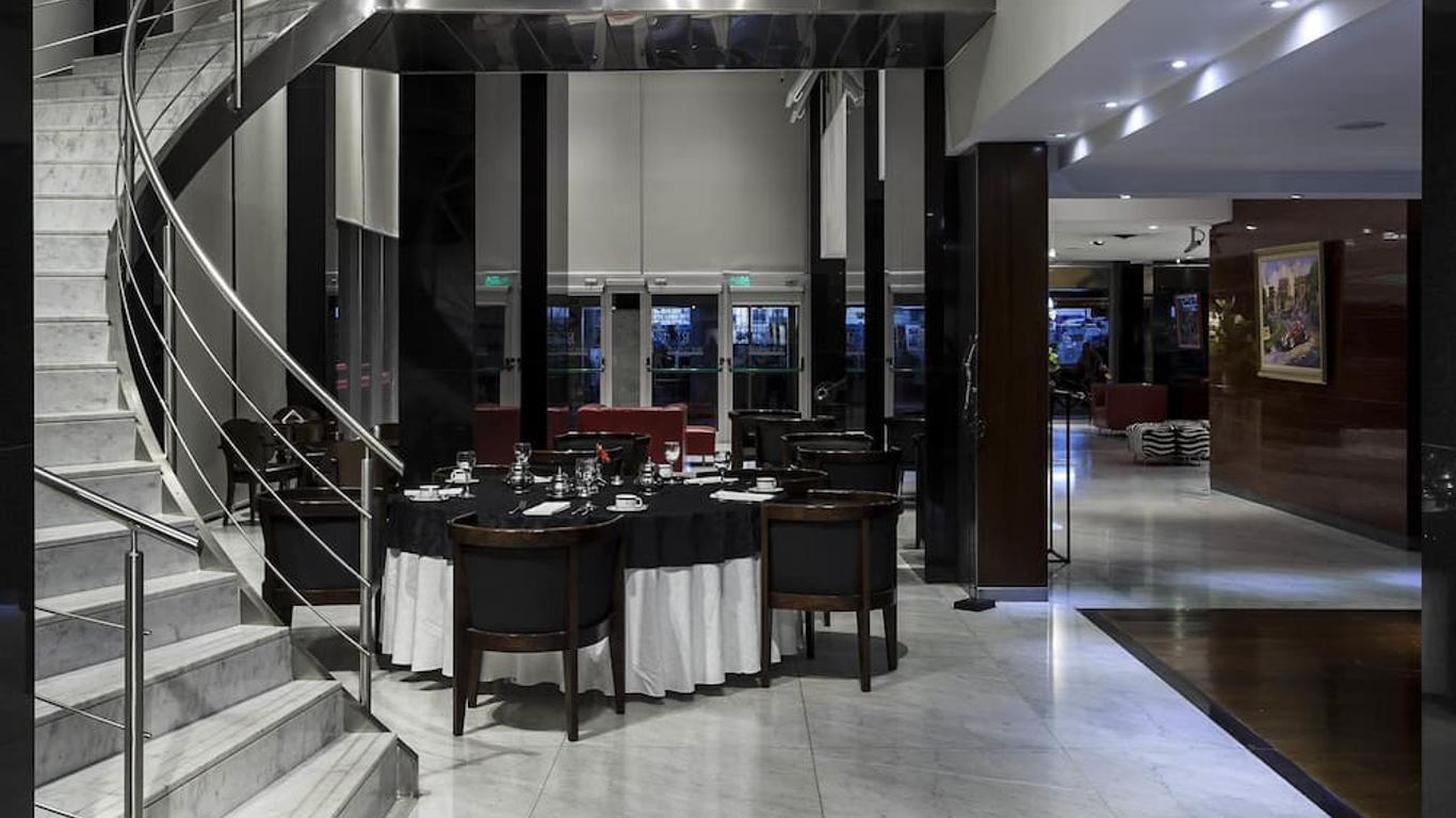 Ros Tower Hotel Spa & Convention Center