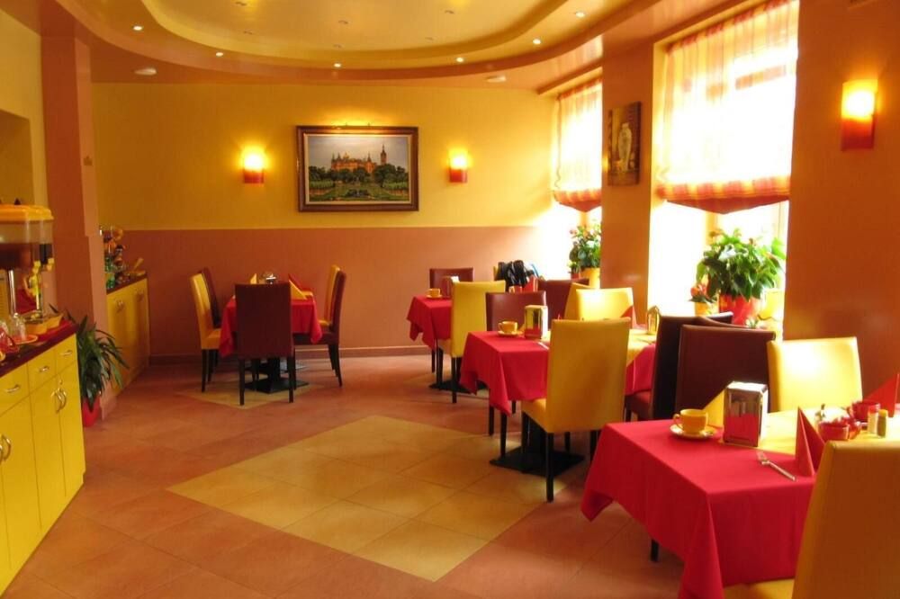 מסעדה תמונה