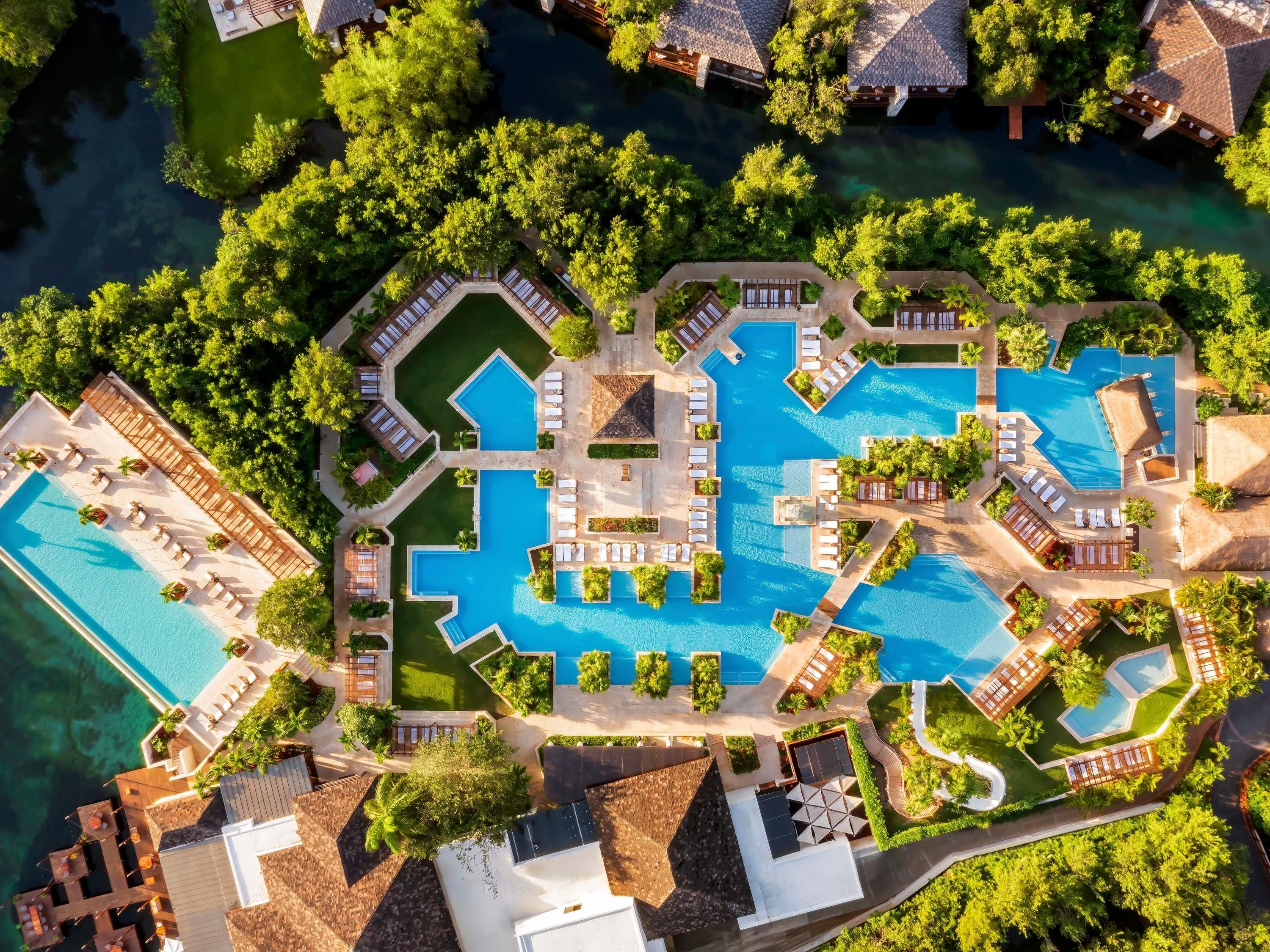 בריכה תמונה