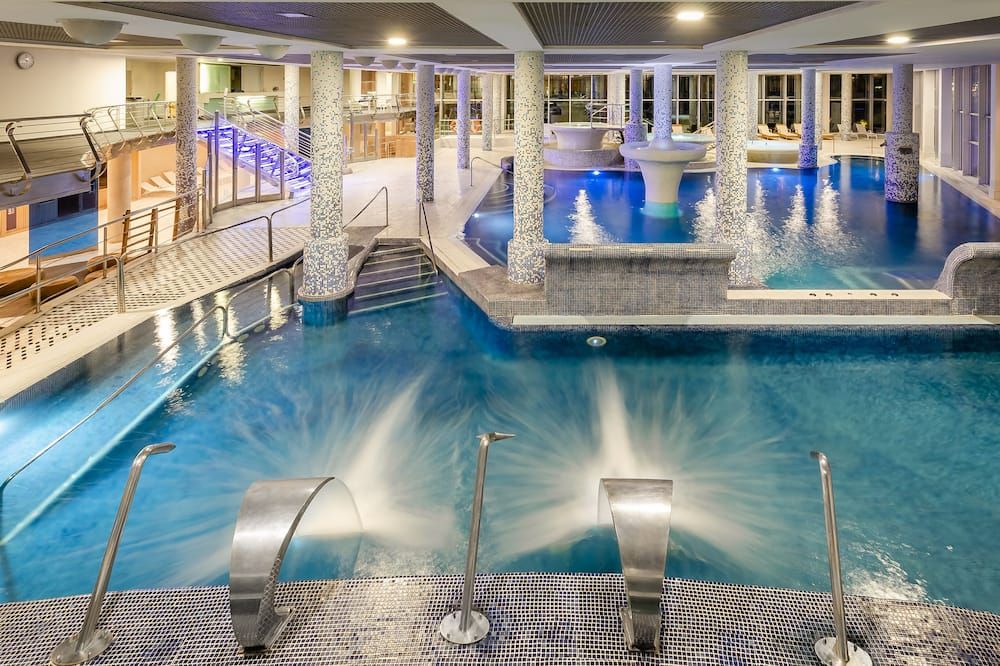 בריכה תמונה