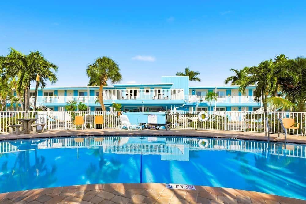 בריכה תמונה