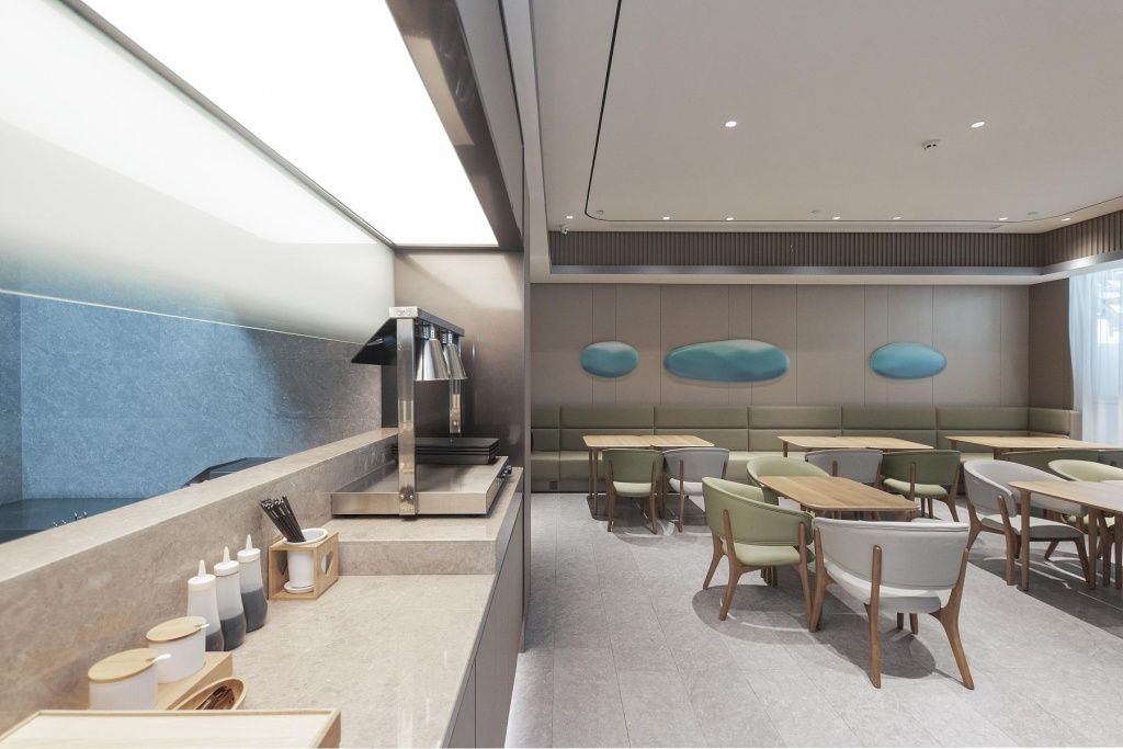 אחר תמונה