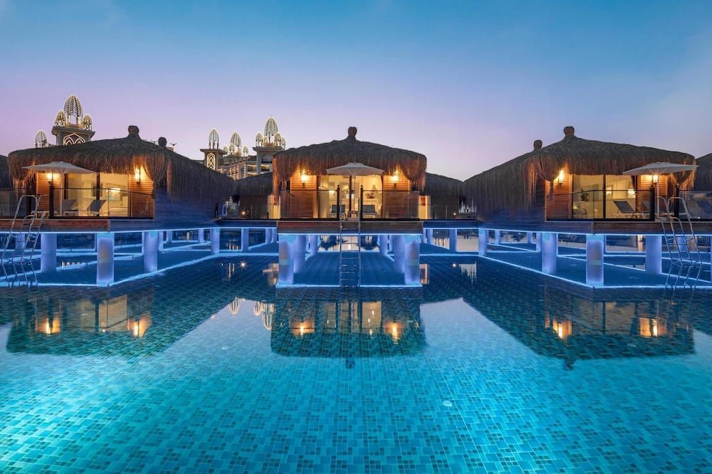 בריכה תמונה