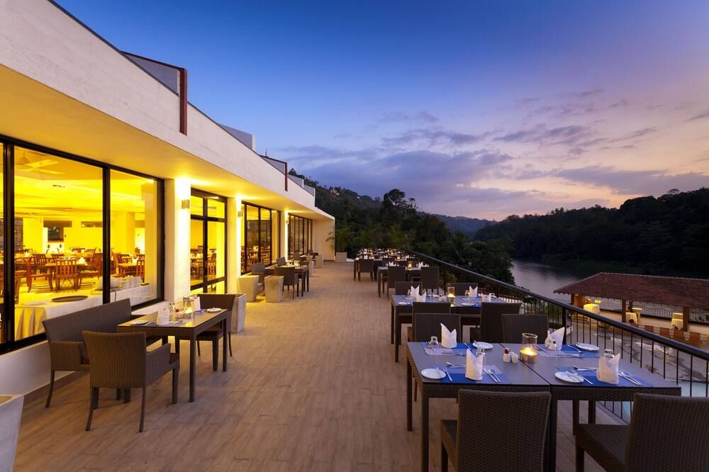 מסעדה תמונה