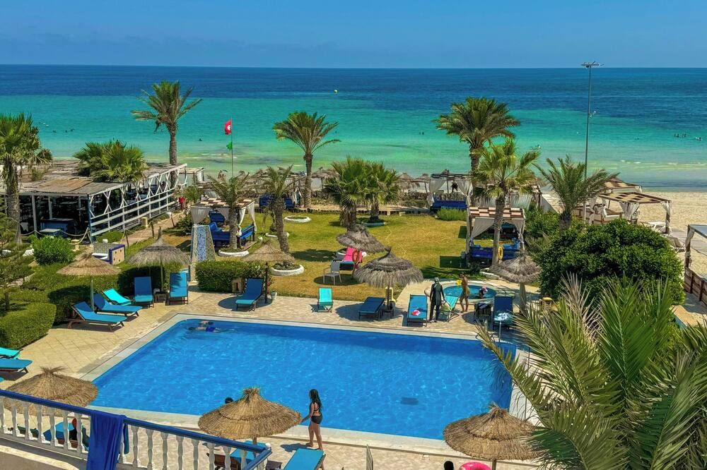 בריכה תמונה