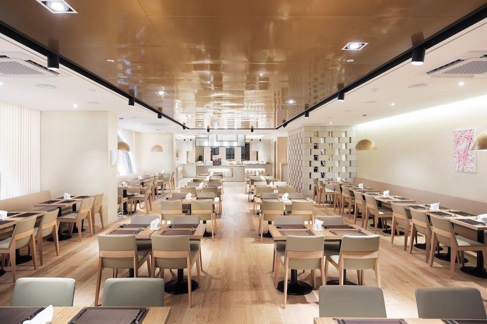 מסעדה תמונה