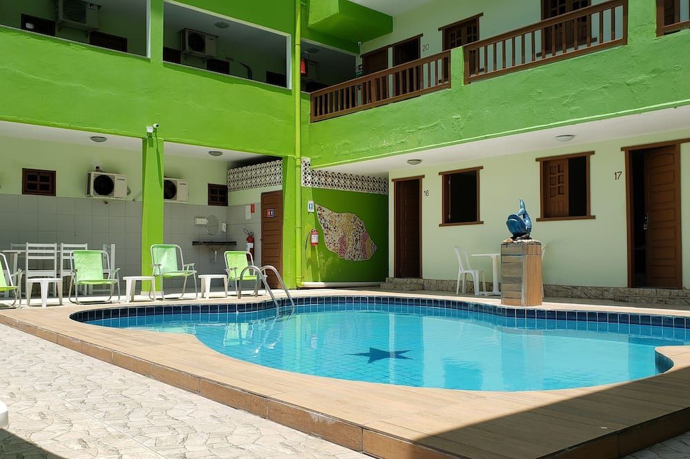 בריכה תמונה