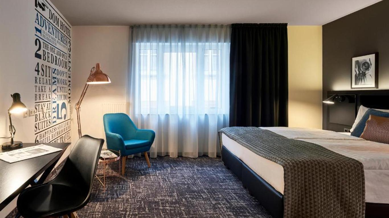 Dom Hotel