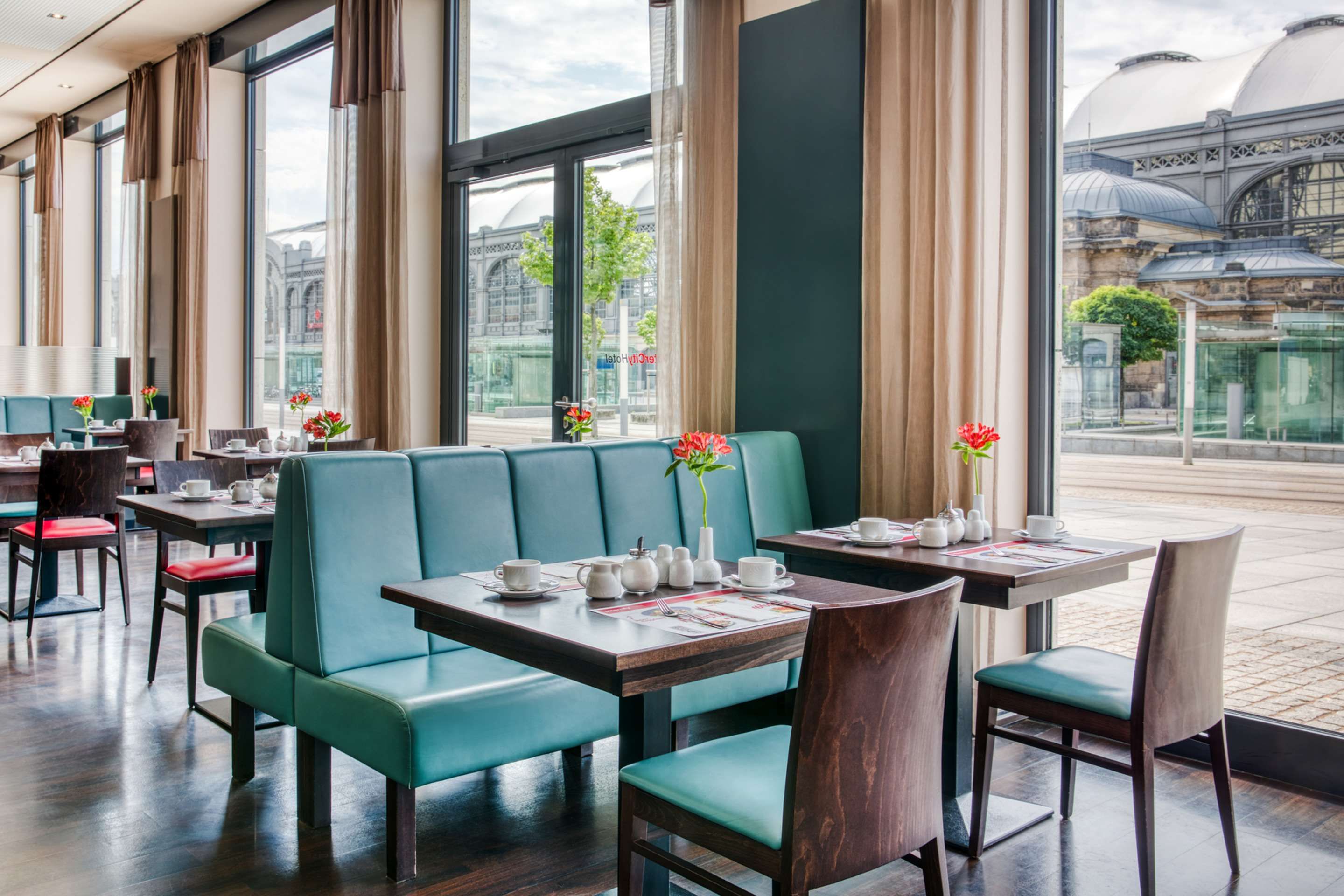 מסעדה תמונה