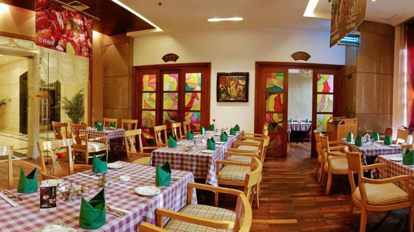 Gold Source Sunshine Hotel