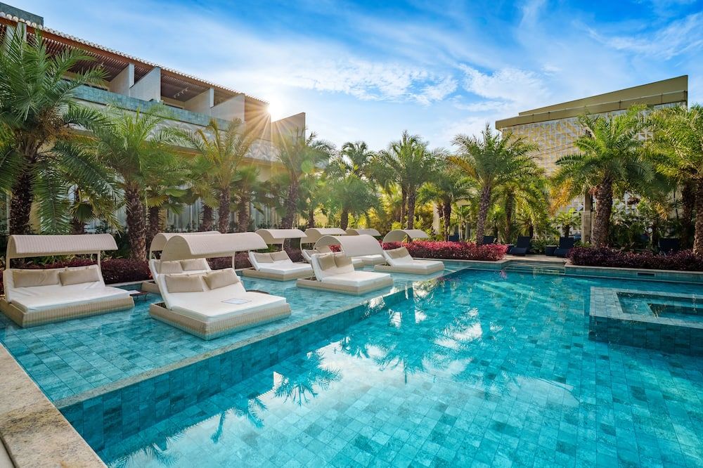 בריכה תמונה