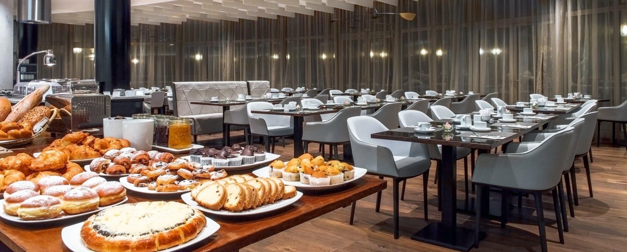 חדר אוכל תמונה