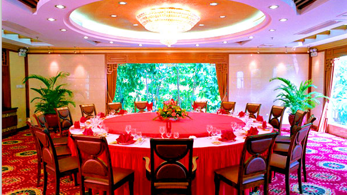 Dongguan Hotel Gardenview