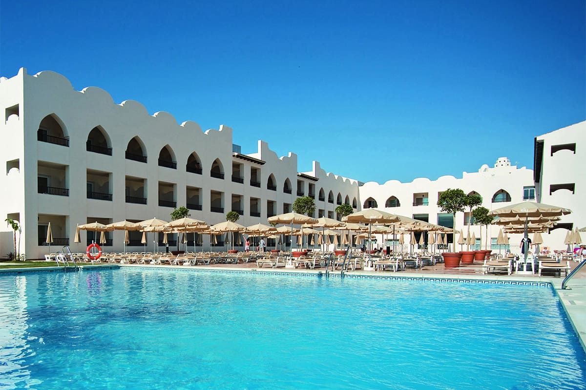 בריכה תמונה