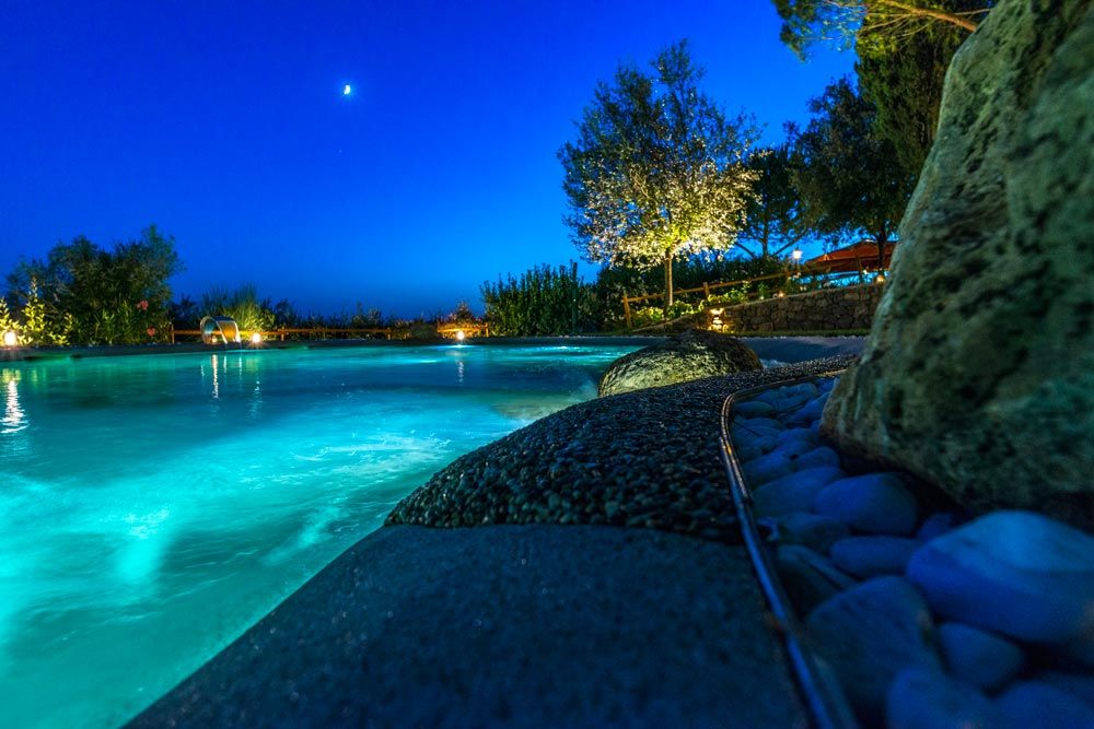 בריכה תמונה