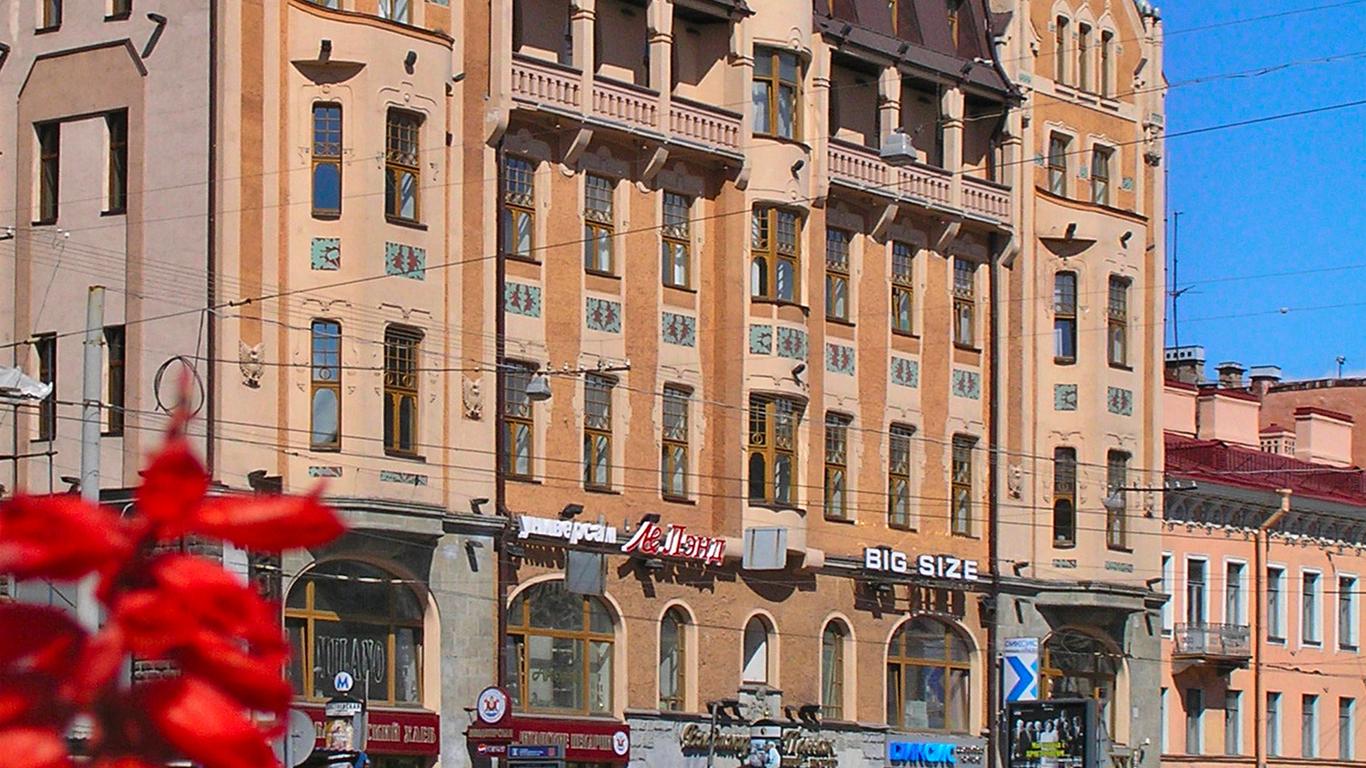 Hotel Dostoevsky-New
