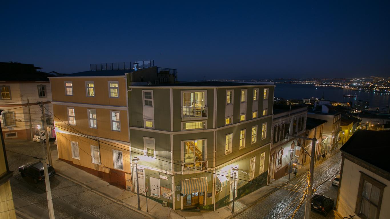 Casa Galos Hotel & Lofts