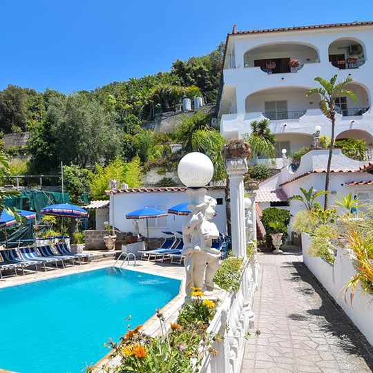 בריכה תמונה